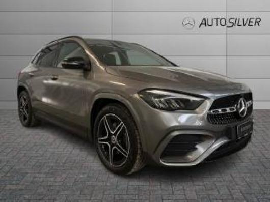 Km 0 MERCEDES GLA 200