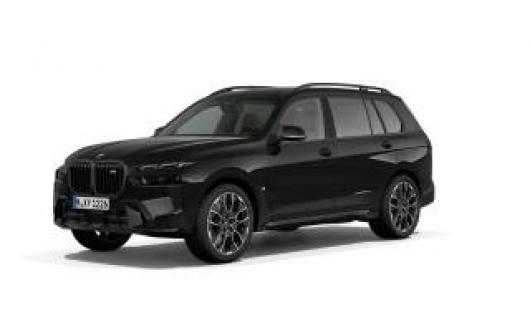 nuovo BMW X7 M