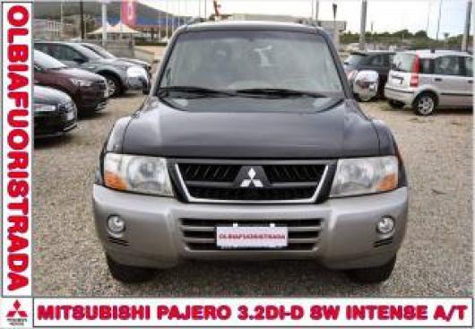 usato MITSUBISHI Pajero