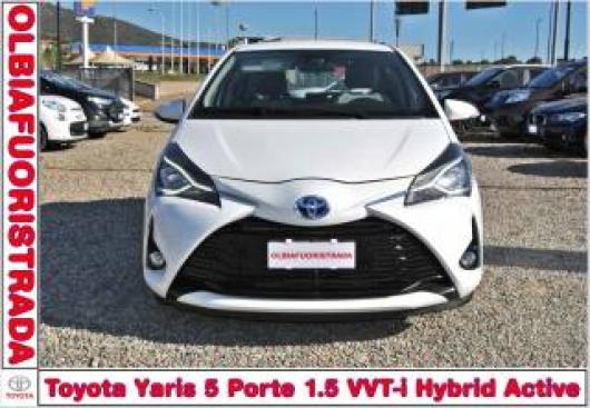 usato TOYOTA Yaris