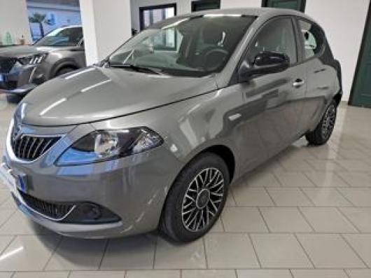 usato LANCIA Ypsilon