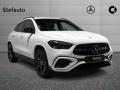 nuovo MERCEDES GLA 200