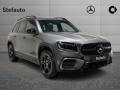 nuovo MERCEDES GLB 200