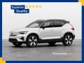 nuovo VOLVO XC40