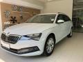 Km 0 SKODA Superb