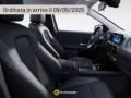 nuovo MERCEDES GLA 180