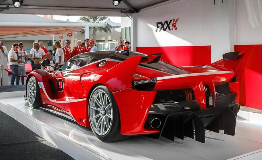 Ferrari-FXX-K-Live-0